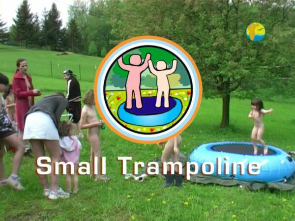 Small Trampoline - family naturism video [Pure naturism]